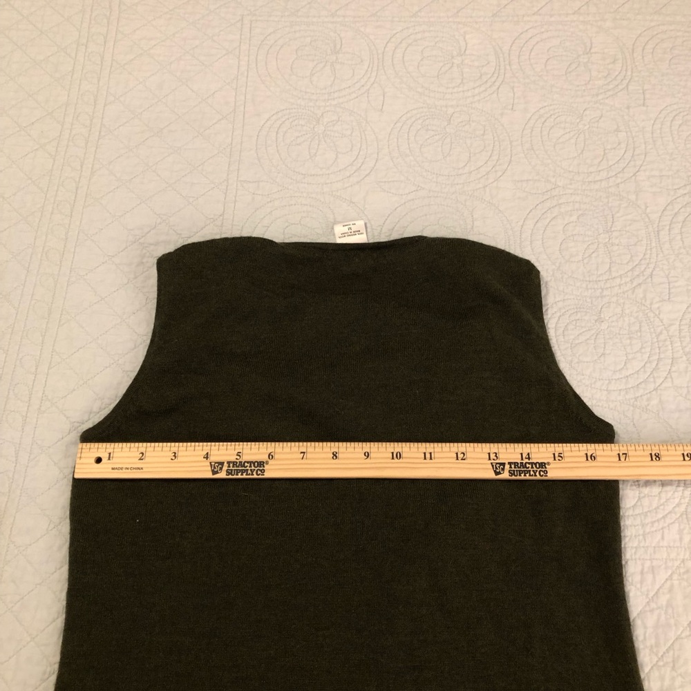 Kate Hill sleeveless merino wool top. Size medium. - Picture 4 of 5